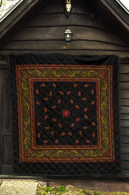 Quilt 4 Red Gold and Black Bandana Quilt