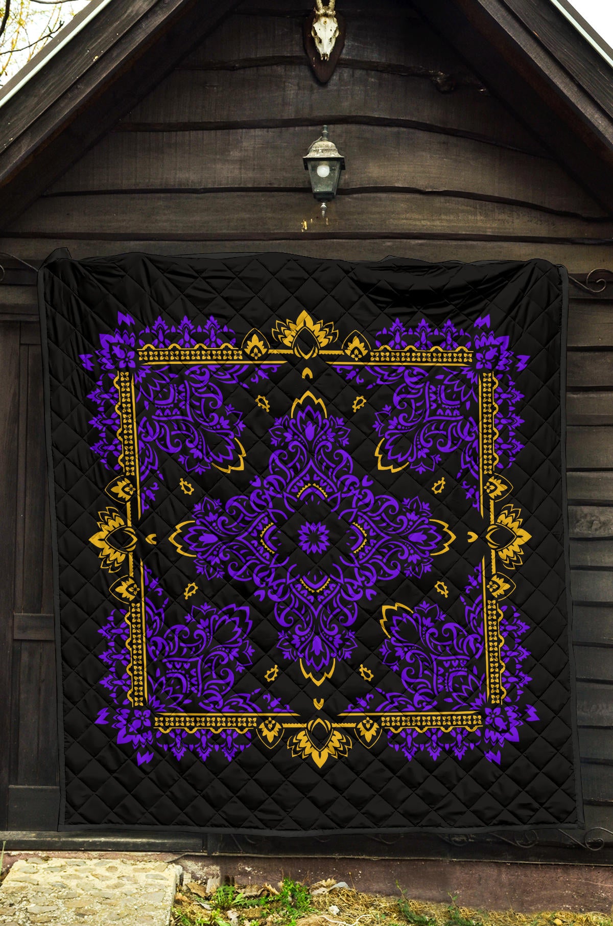 Quilt 3 Violet Gold Bandana on Black