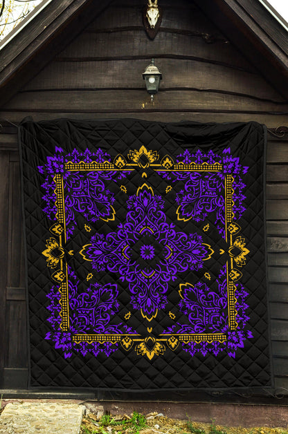 Quilt 3 Violet Gold Bandana on Black