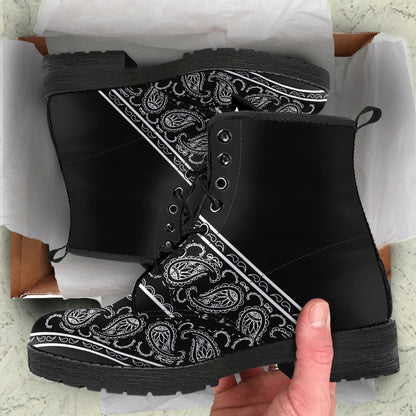 Flying V Leather Bandana Boot - Black
