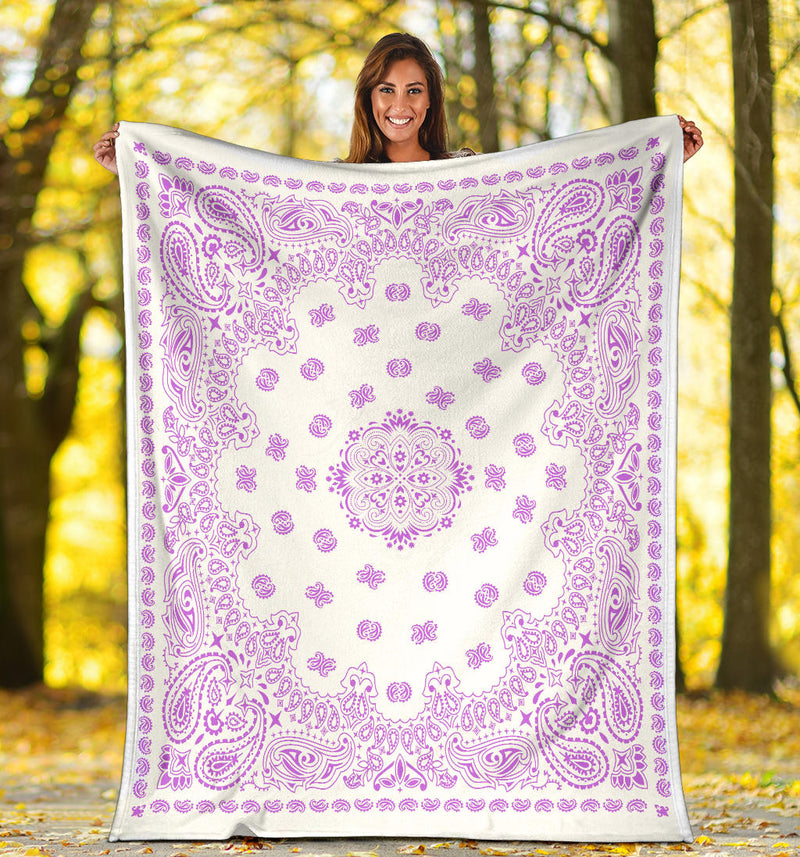 Ultra Plush 2 Magenta on White Bandana Throw Blanket