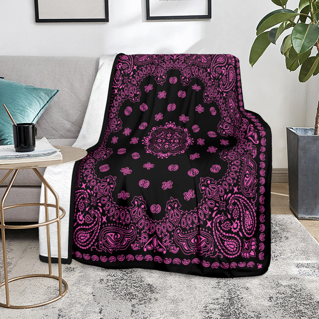 Ultra Plush 2 Pink on Black Bandana Throw Blanket