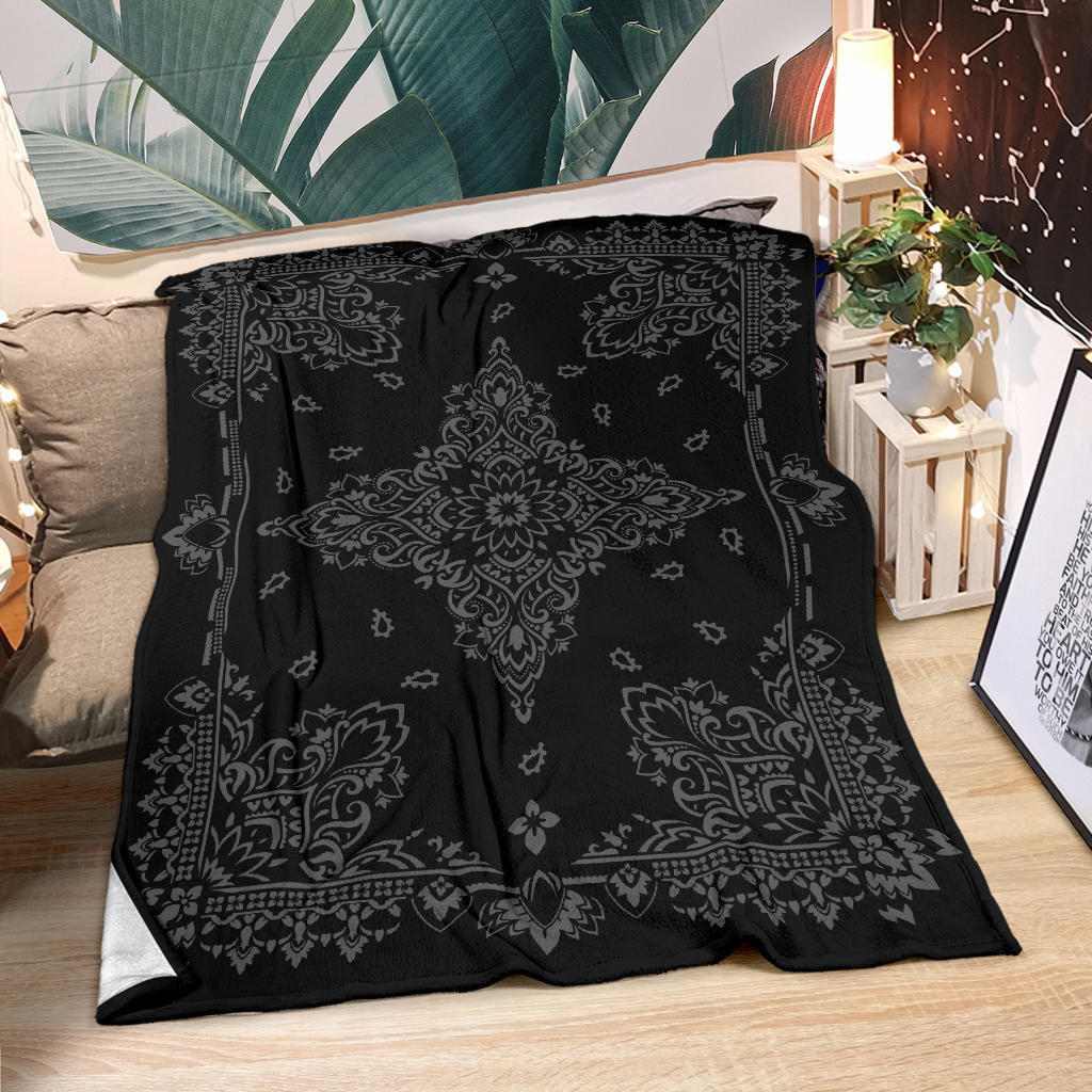 Ultra Plush 3 Gray on Black Bandana Throw Blanket
