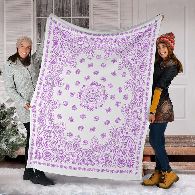 Ultra Plush 2 Magenta on White Bandana Throw Blanket