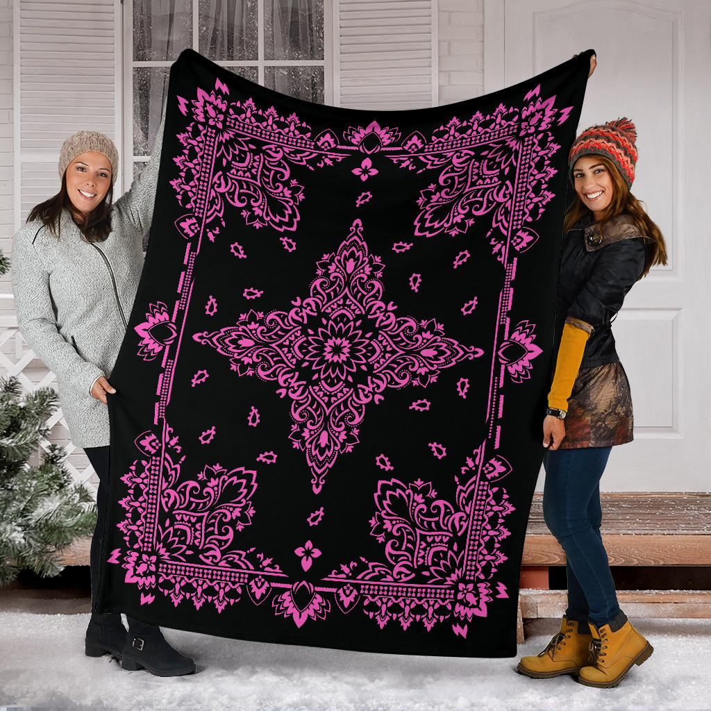 Ultra Plush 3 Pink on Black Bandana Throw Blanket
