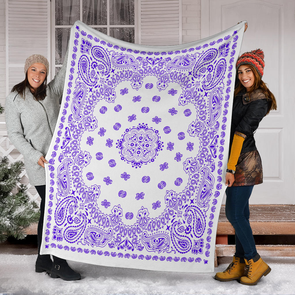 Ultra Plush 2 Violet on White Bandana Throw Blanket
