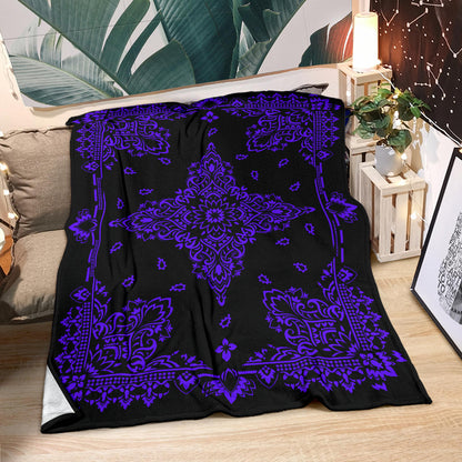Ultra Plush 3 Violet on Black Bandana Throw Blanket