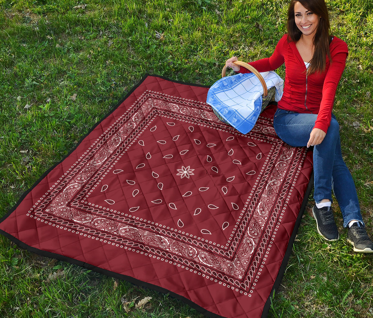 Quilt 4 Black White Bandana on Maroon