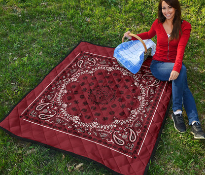 Quilt 2 Black White Bandana on Maroon