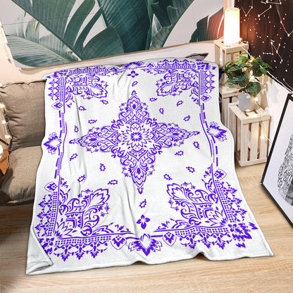 Ultra Plush 3 Violet on White Bandana Throw Blanket