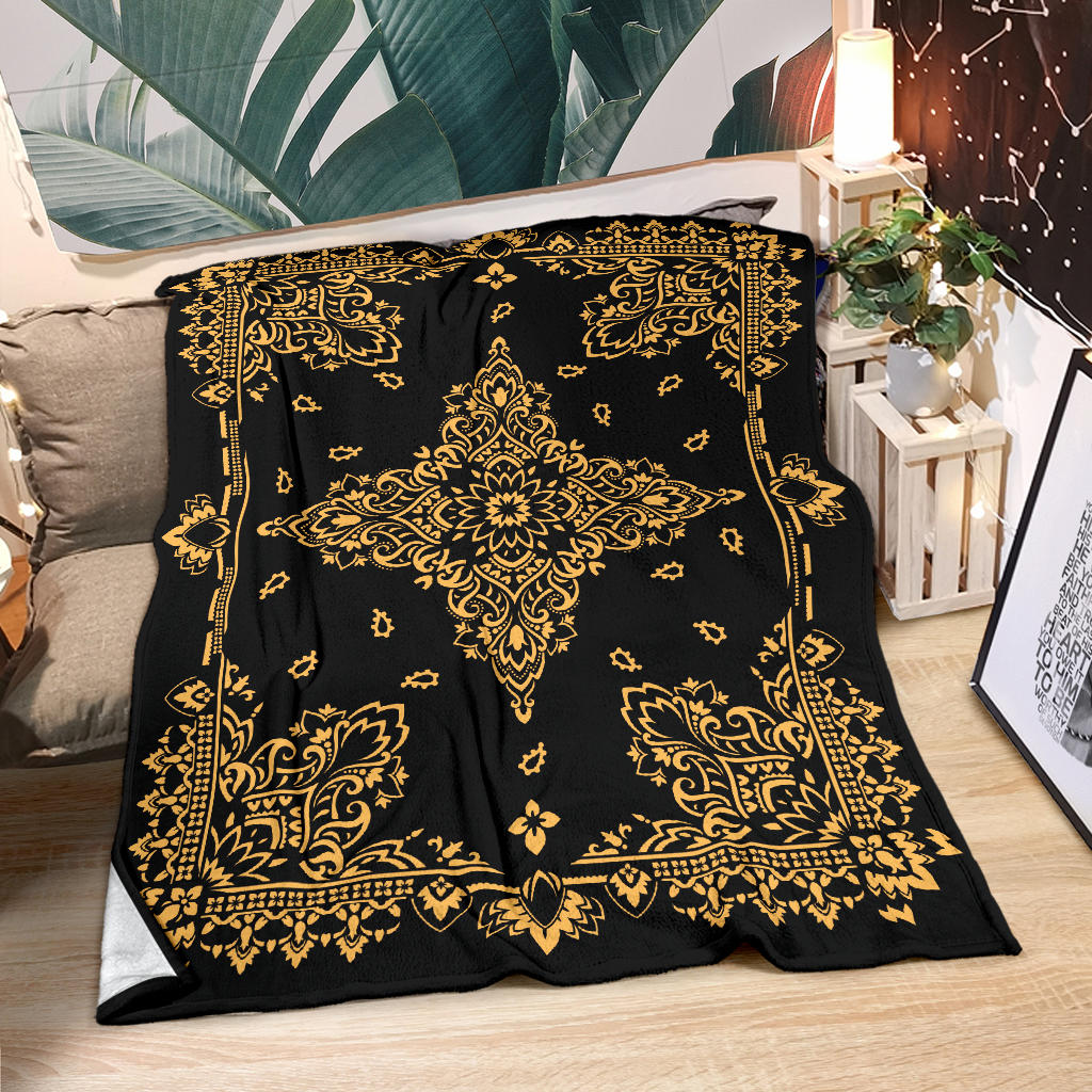 Ultra Plush 3 Peach on Black Bandana Throw Blanket