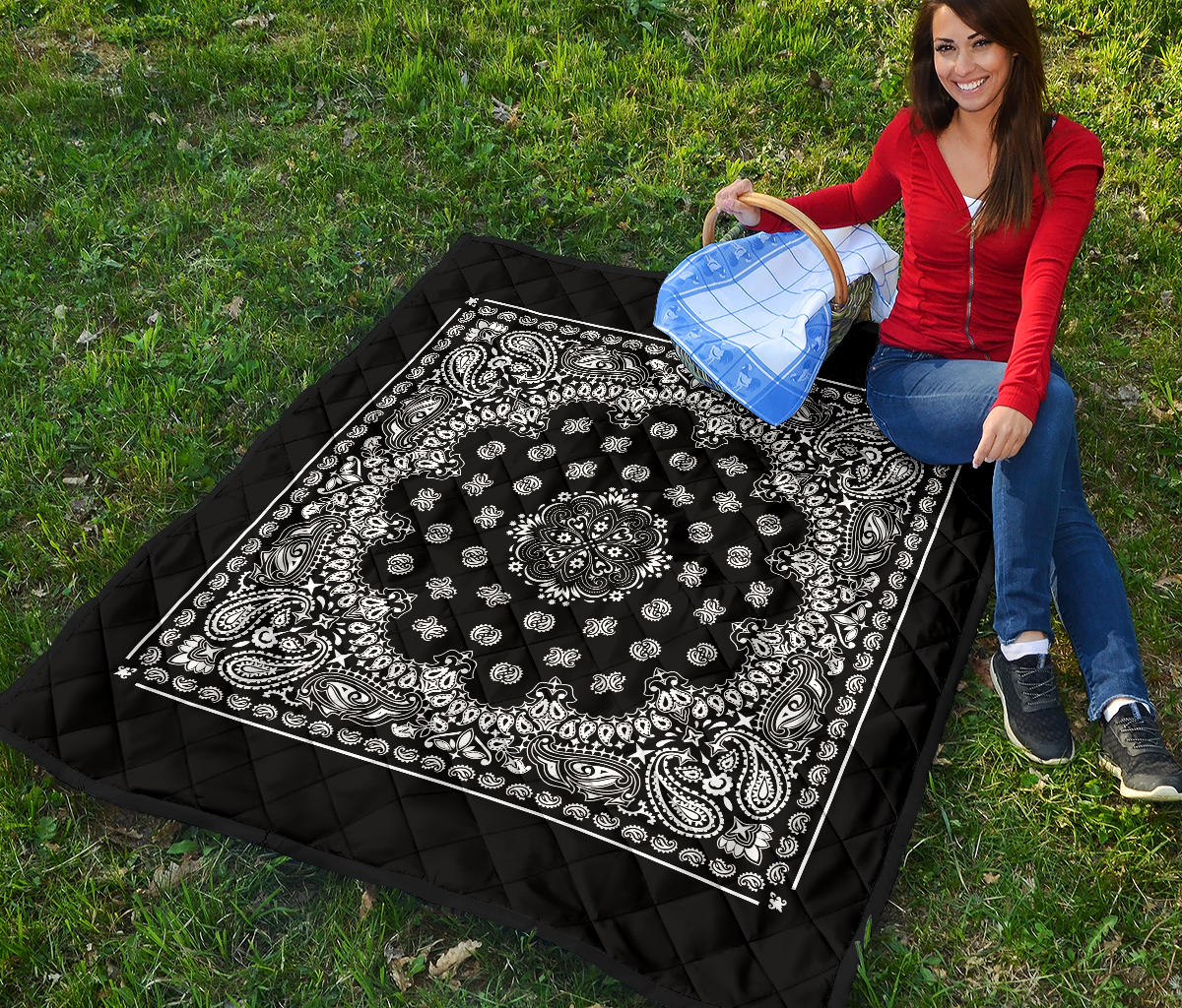 Quilt 2 Square Bandana Style White on Black