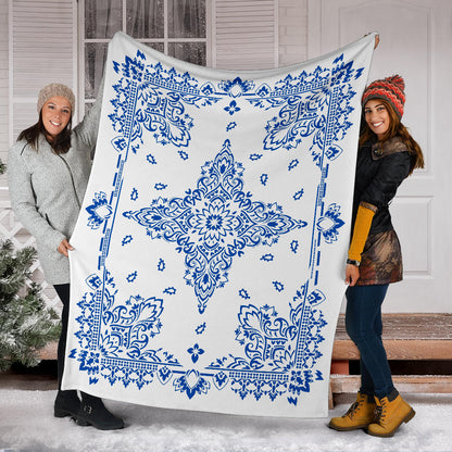 Ultra Plush 3 Blue on White Bandana Throw Blanket