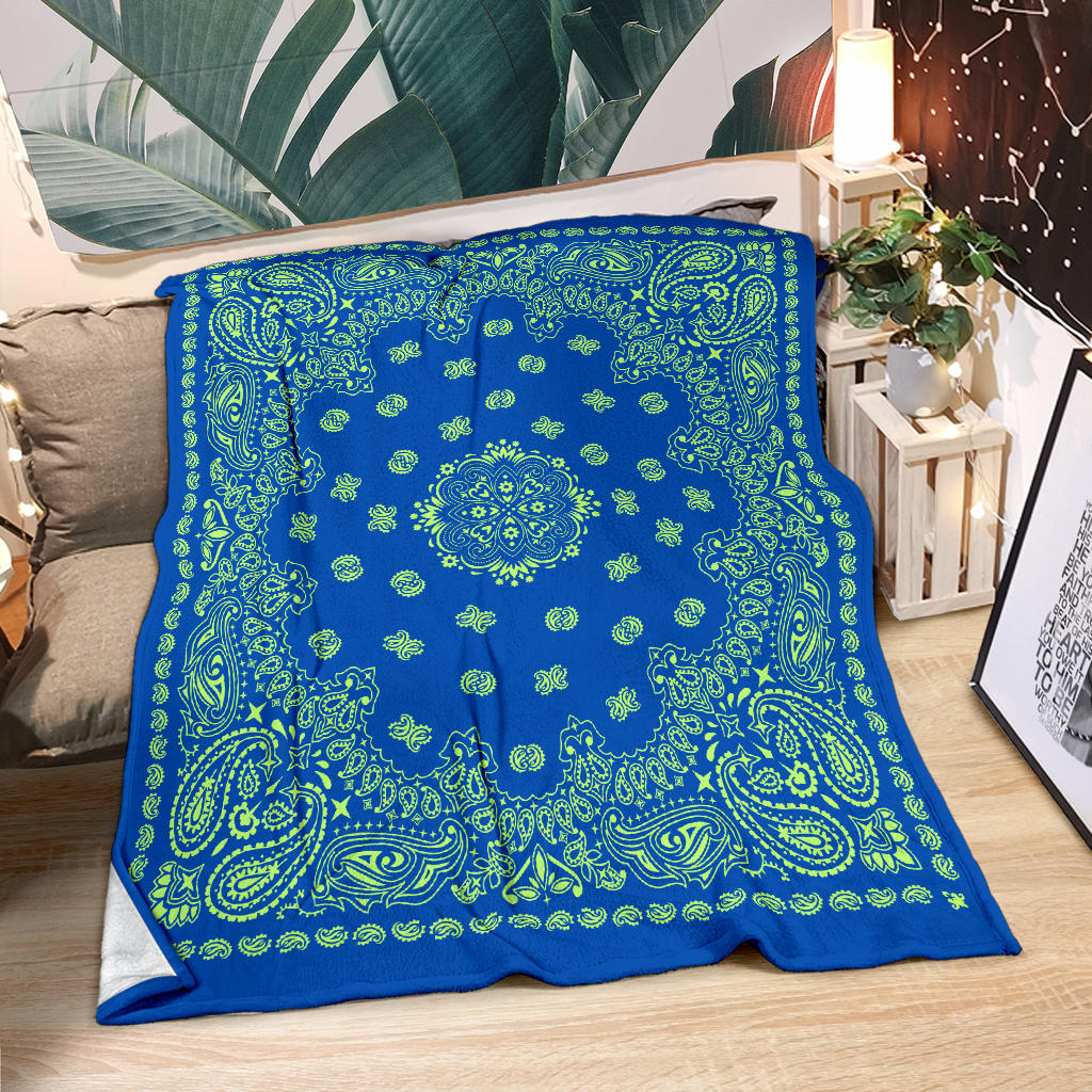 Ultra Plush 2 Lime on Cobalt Bandana Throw Blanket