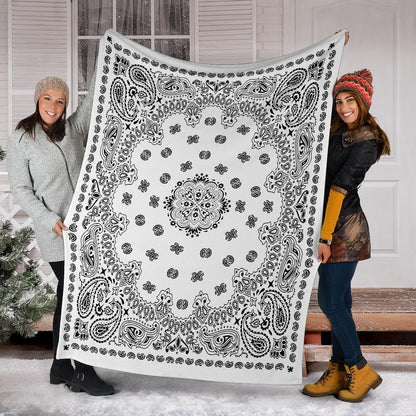 Ultra Plush 2 Black on White Bandana Throw Blanket