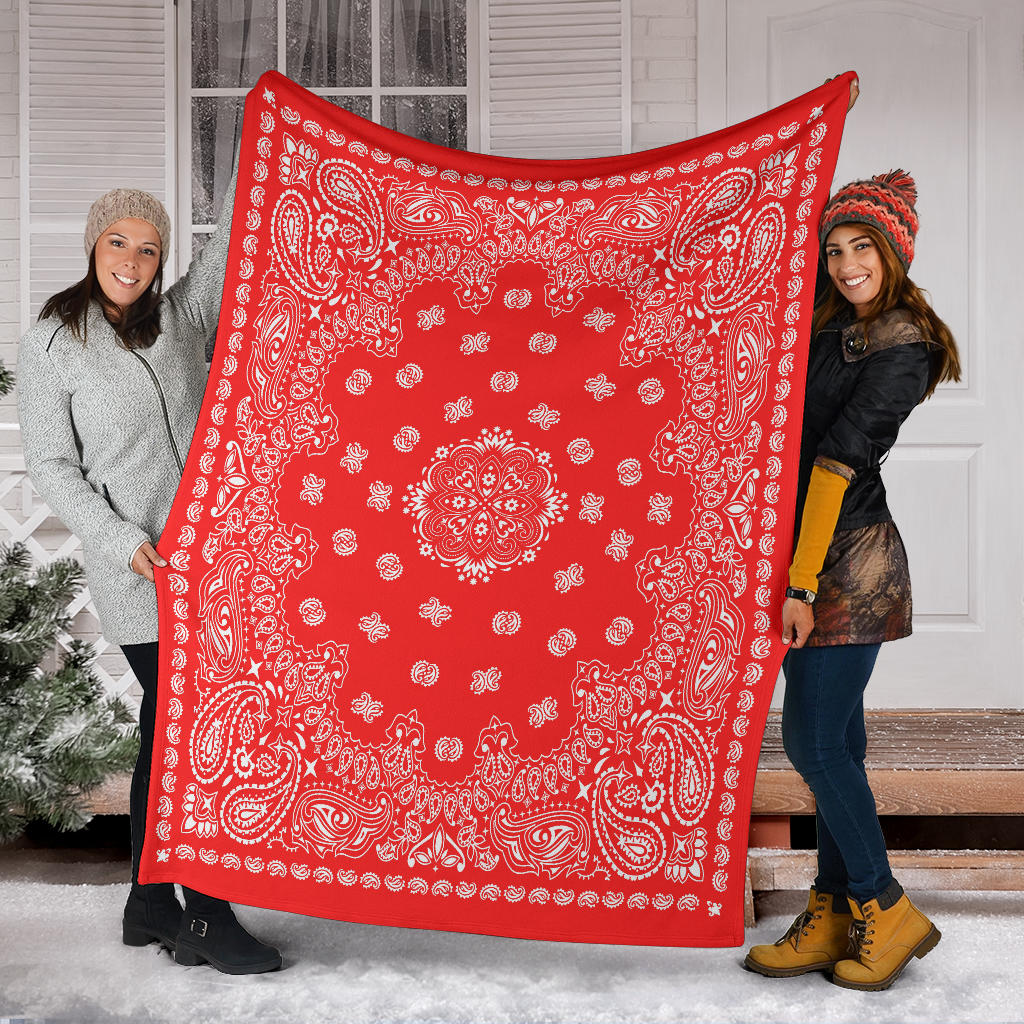 Ultra Plush 2 White on Red Bandana Throw Blanket