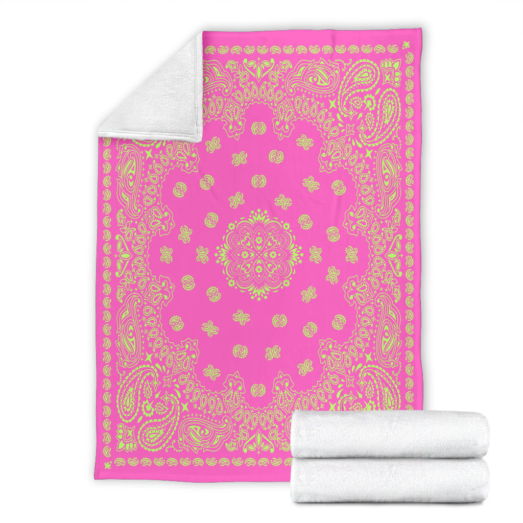 Ultra Plush 2 Lime on Pink Bandana Throw Blanket