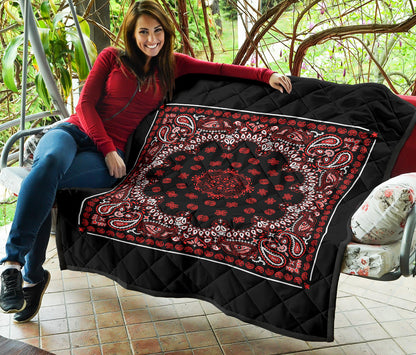 Quilt 2 Red Bandana on Black Plain