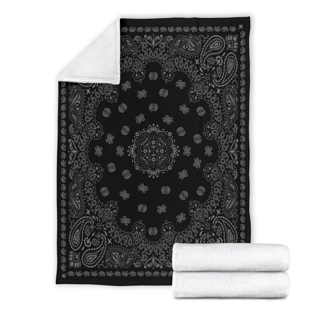 Ultra Plush 2 Gray on Black Bandana Throw Blanket