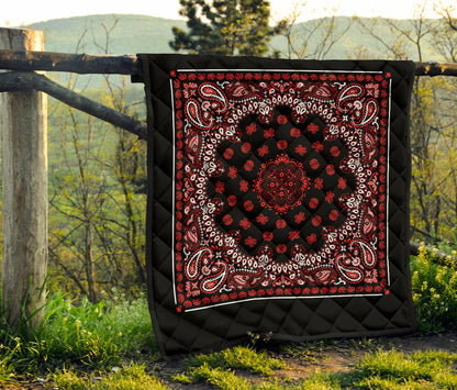 Quilt 2 Red Bandana on Black Plain