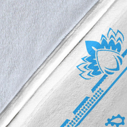 Ultra Plush 3 Lt Blue on White Bandana Throw Blanket