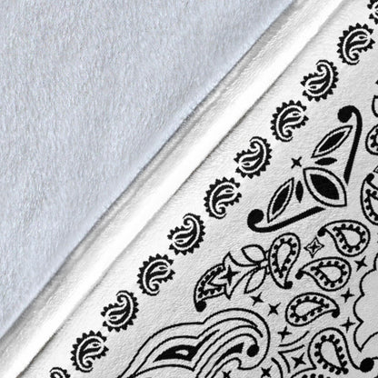 Ultra Plush 2 Black on White Bandana Throw Blanket