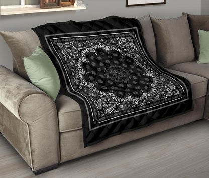 Quilt 2 Gray on Black w Gray Sq.