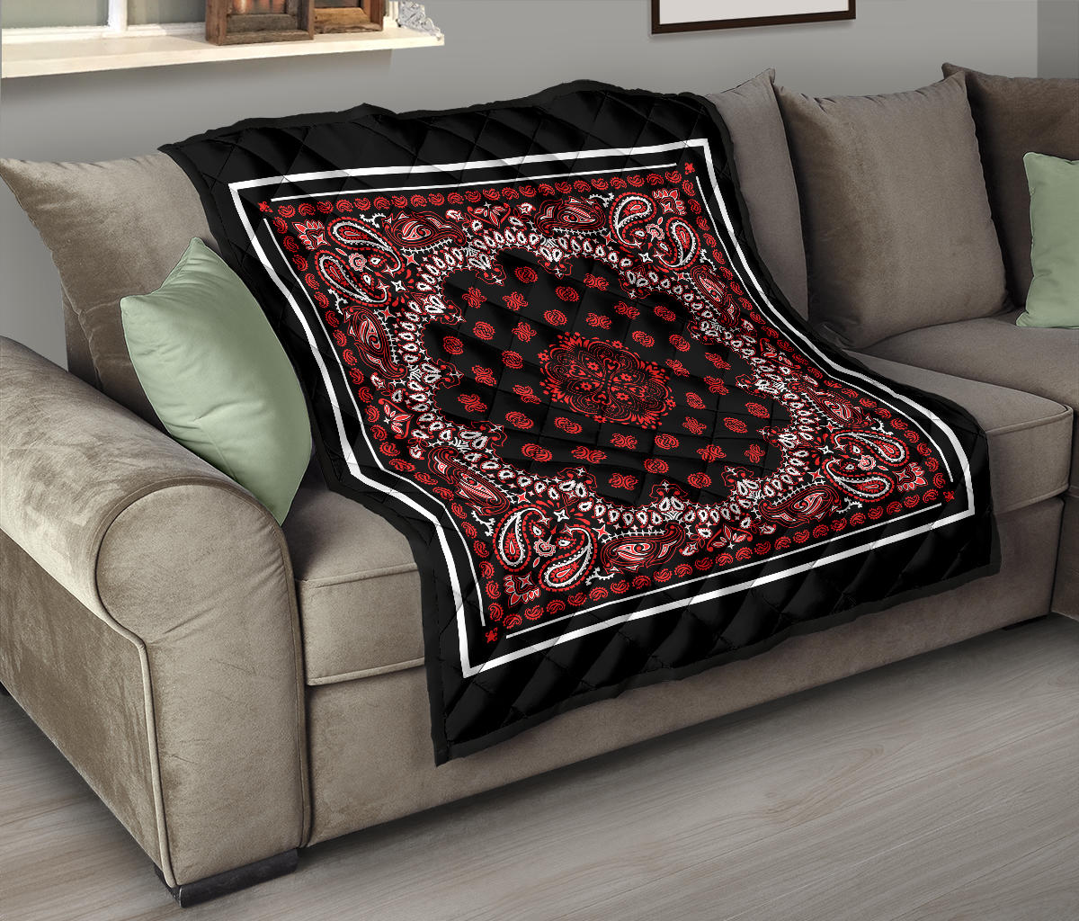 Quilt 2 Red Bandana on Black w White Sq.