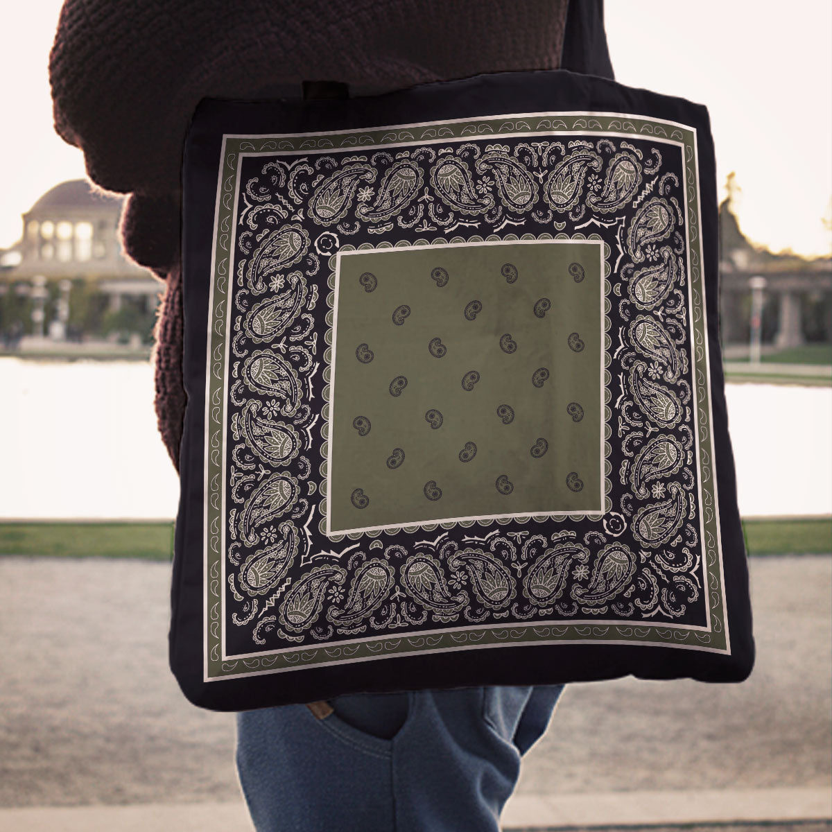 army green tote bag 1
