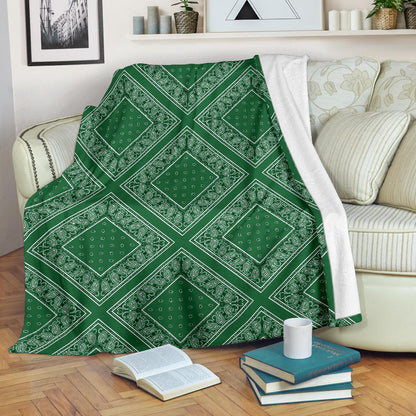 Ultra Plush Classic Green Bandana Diamond Throw Blanket