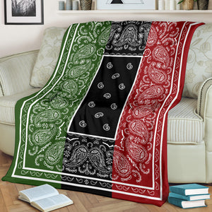 Ultra Plush Tri-Color Bandana Blanket