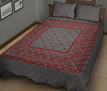 Quilt Set - Gray and Red Bandana Quilt w/Shams