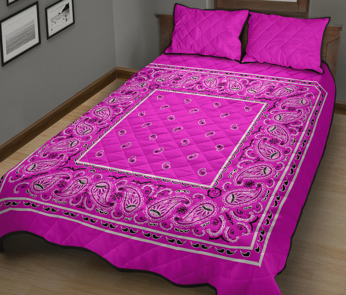 Quilt Set - Abruptly Pink Bandana Quilt w/Shams