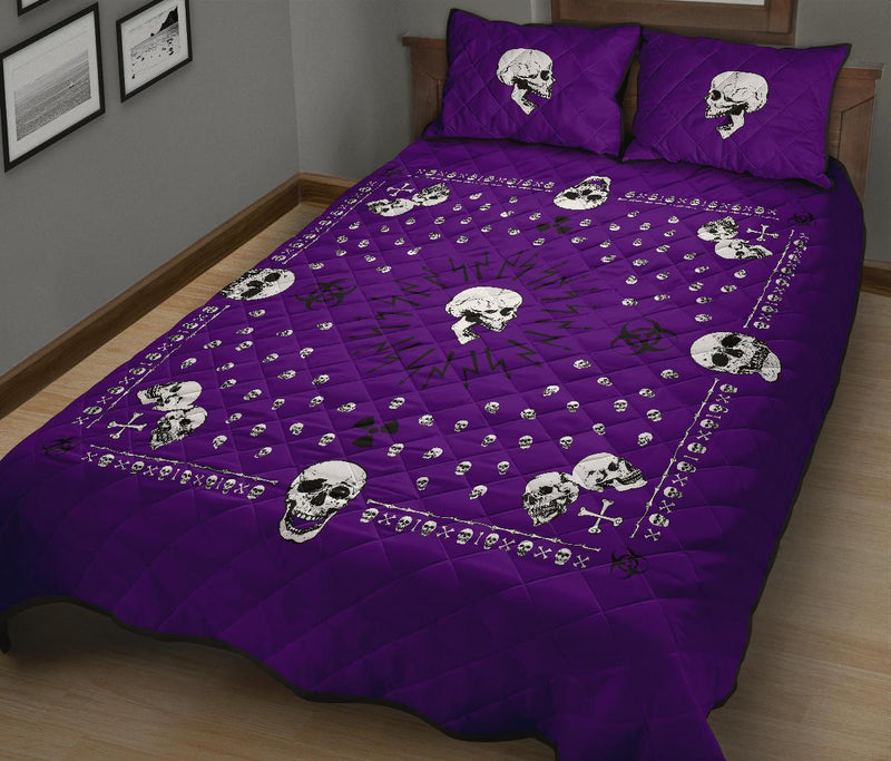 purple bandana quilt with skulls