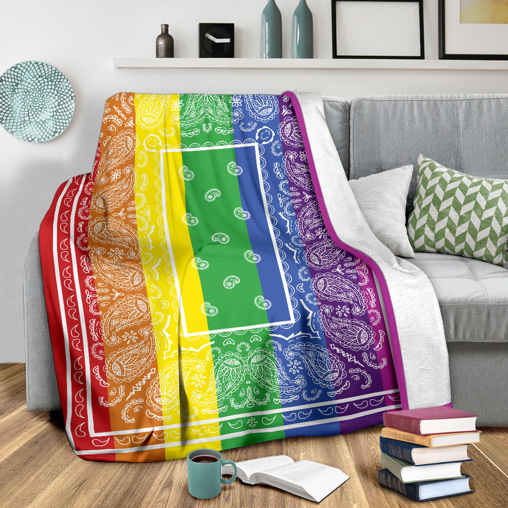 Ultra Plush Rainbow with White Bandana Fleece Throw