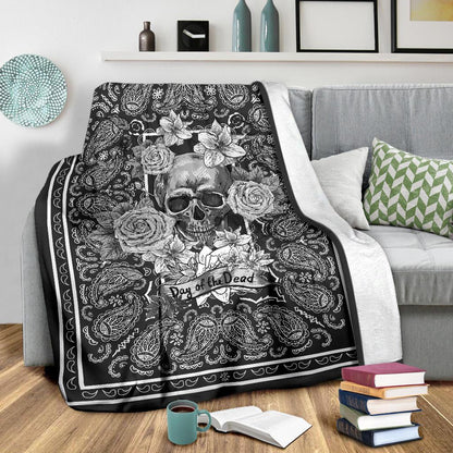 Dark Gray Bandana Day or the Dead Skull Fleece Throw
