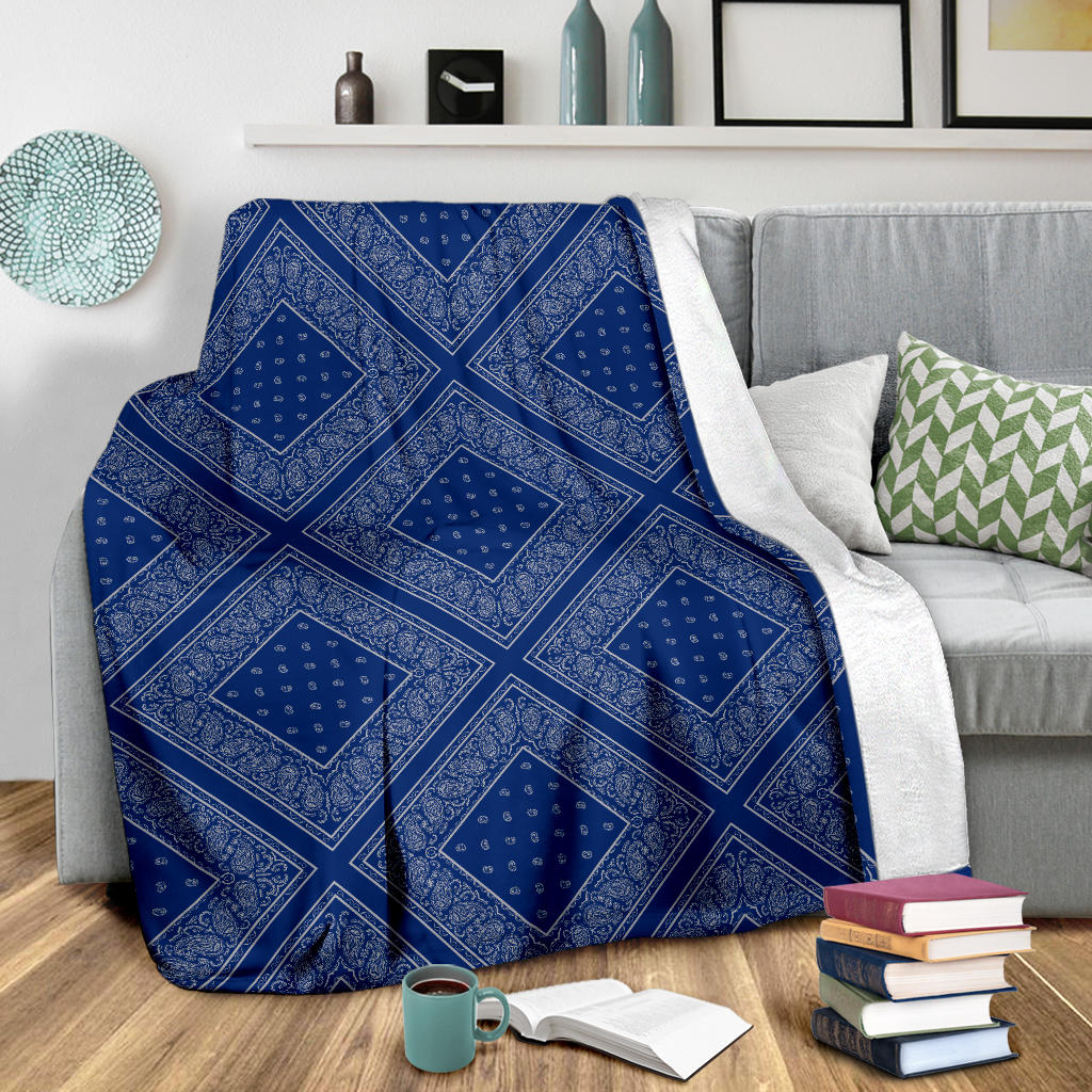 Ultra Plush Blue Gray Bandana Diamond Throw Blanket