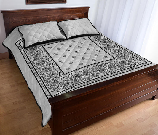 Quilt Set - Silver Gray Bandana Quilt w/Shams