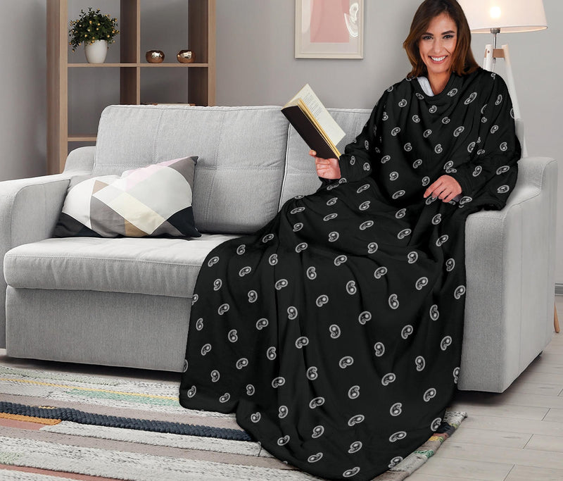 Black paisley pattern sleeved blanket