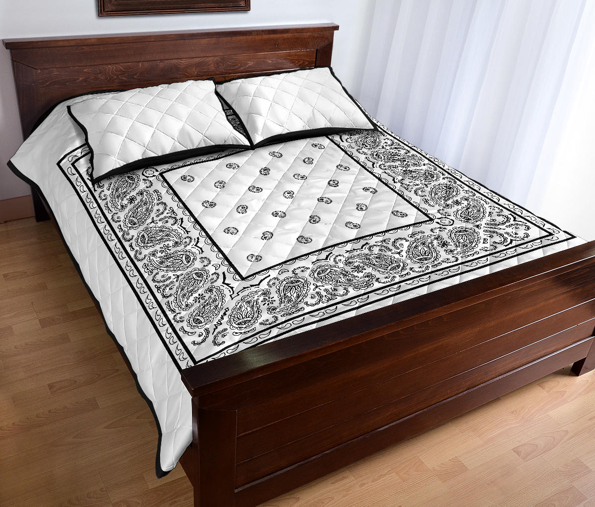 Quilt Set - White Bandana Quilt w/Shams