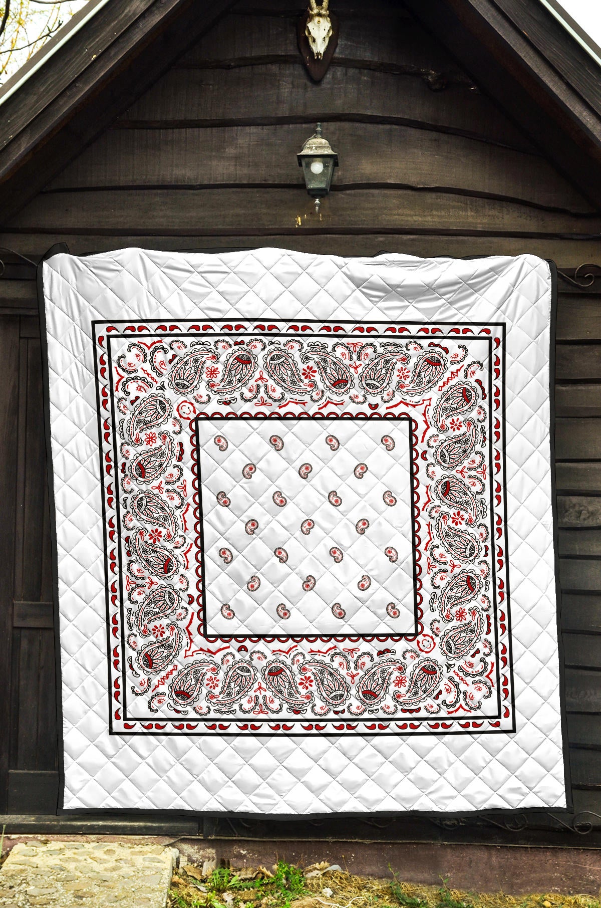 Quilt - Wicked White Bandana Quilt