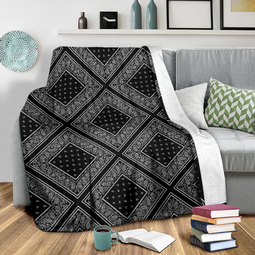 Ultra Plush Black Bandana Diamond Throw Blanket