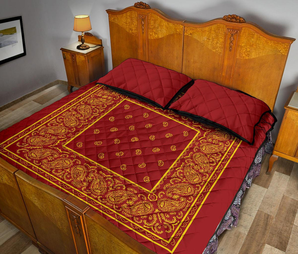 Queen Red and Gold Bandana Bed Quilts with Shams