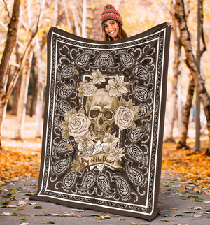 Ultra Plush Brown Day or the Dead Skull Throw
