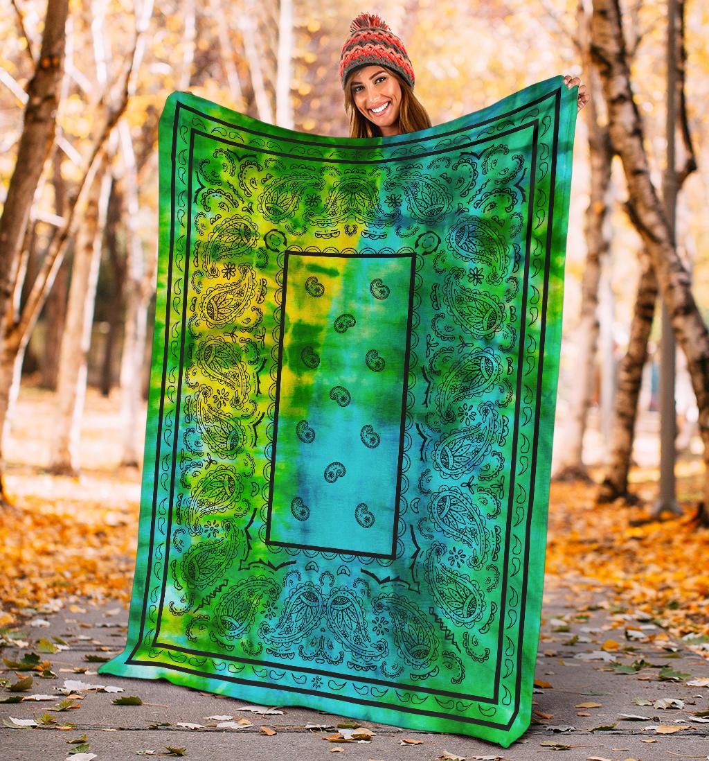 Blue Green Tie Dye Bandana Fleece Throw