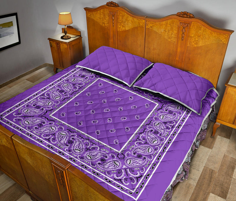 Dark Lilac Bandana Bed Quilts with Shams