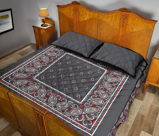 Quilt Set - Wicked Gray Bandana Quilt w/Shams
