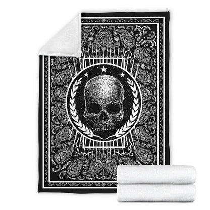 bandana and skull blanket