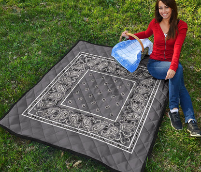 Quilt - Classic Gray Bandana Quilt