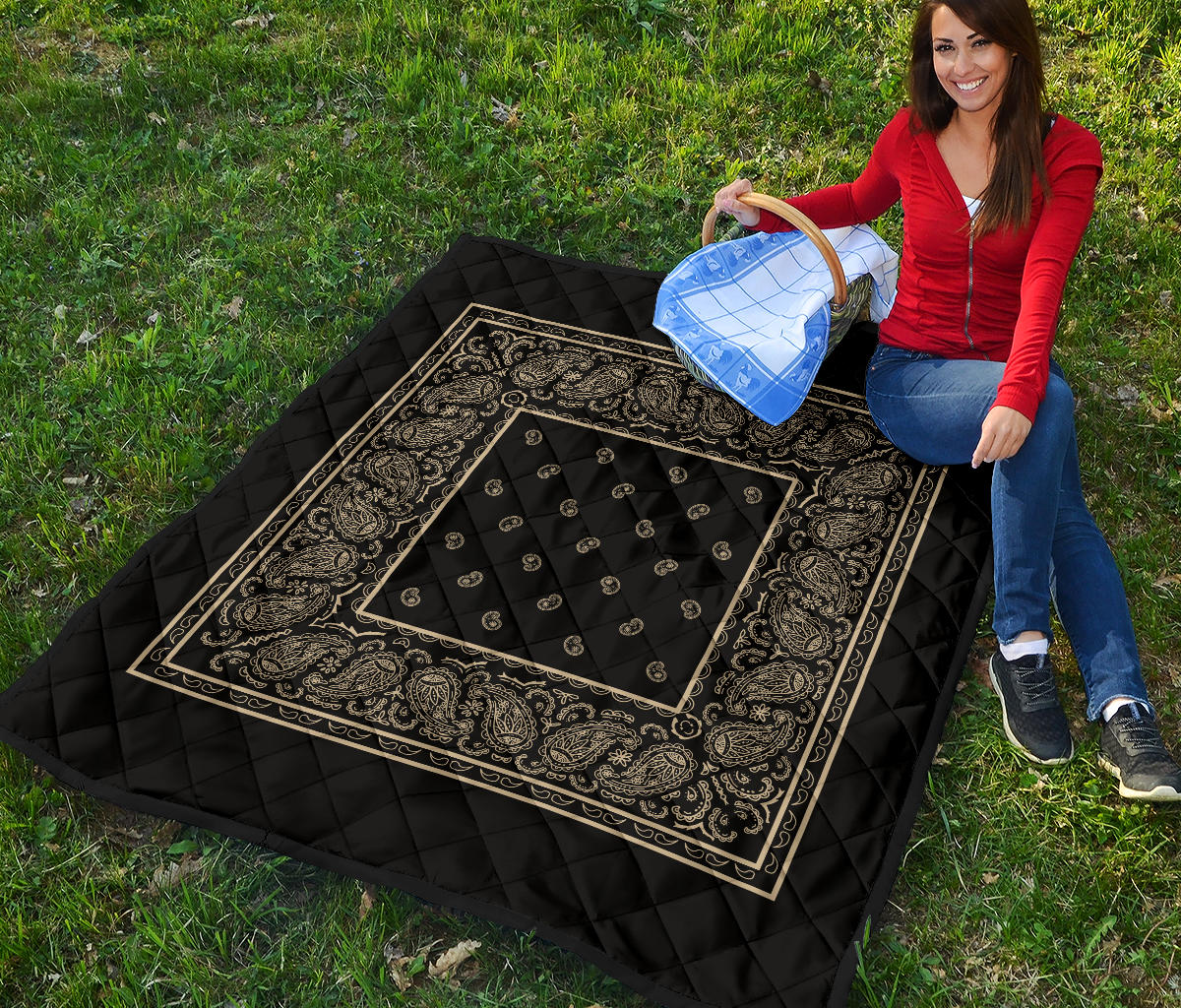 Quilt - Black and Tan Bandana Quilt